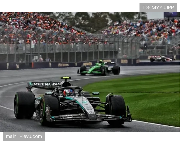 安东内利梅赛德斯处子赛季表现亮眼 获赞未来冠军潜力