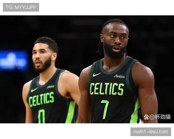 凯尔特人薪资空间紧张,需在缓冲期内填补三个名额 凯尔特人薪资空间紧张,需在缓冲期内填补三个名额